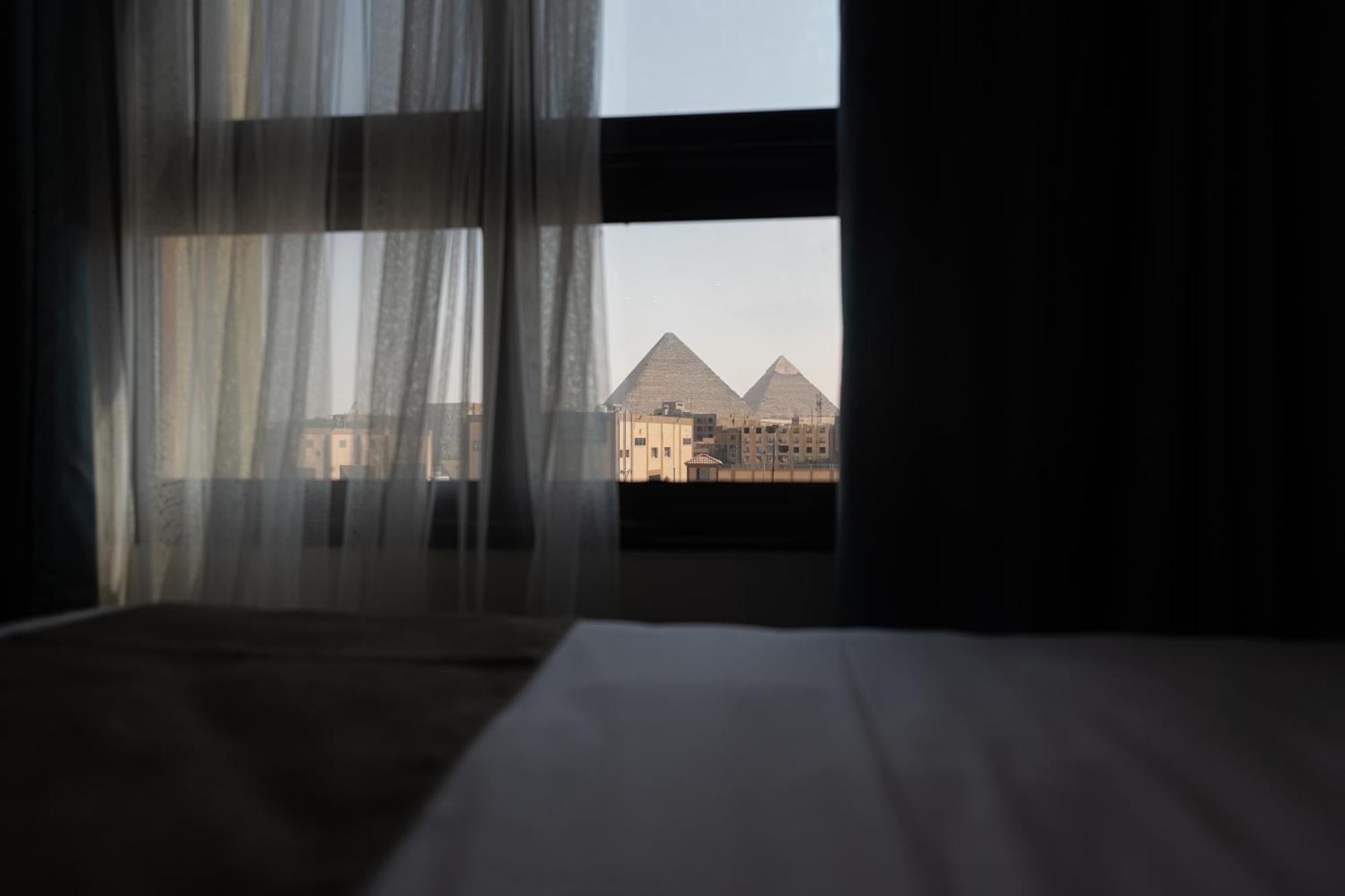 New Pyramid Front Hotel Al Kawm al Akhdar Exterior photo