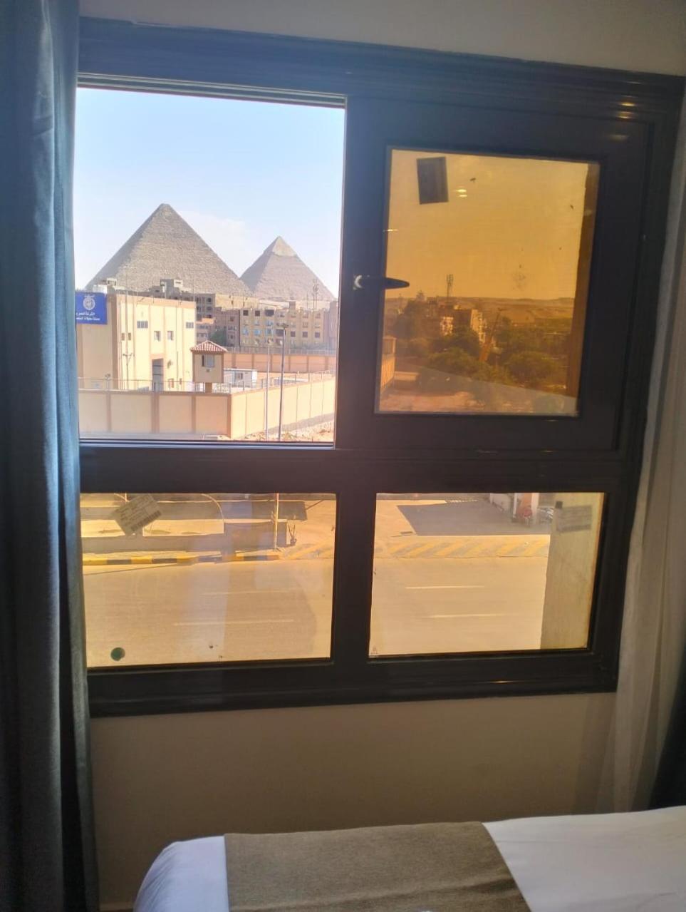 New Pyramid Front Hotel Al Kawm al Akhdar Exterior photo